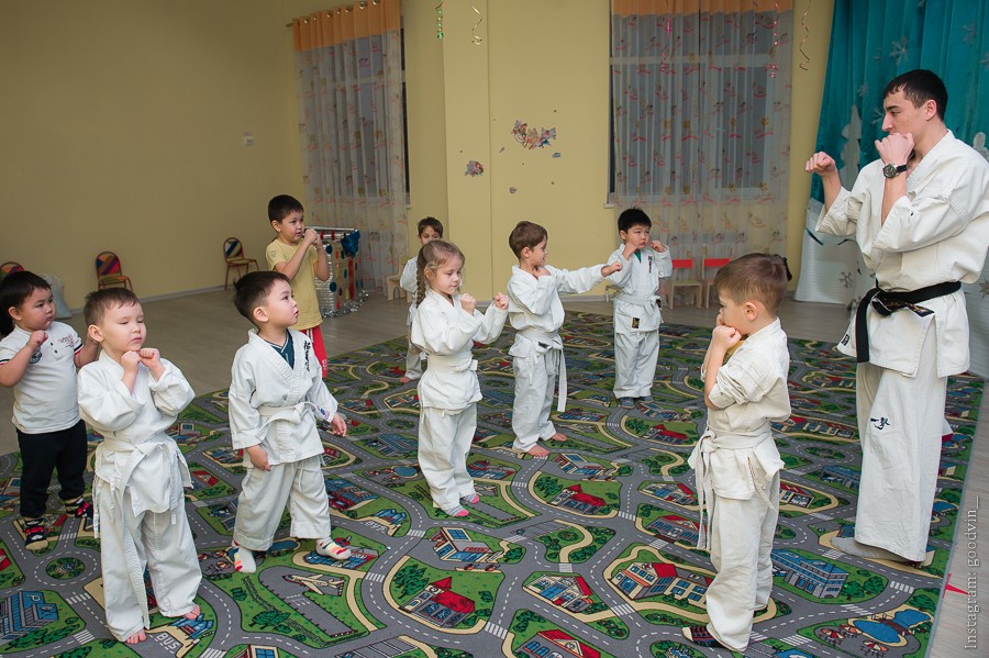 КАРАТЕ