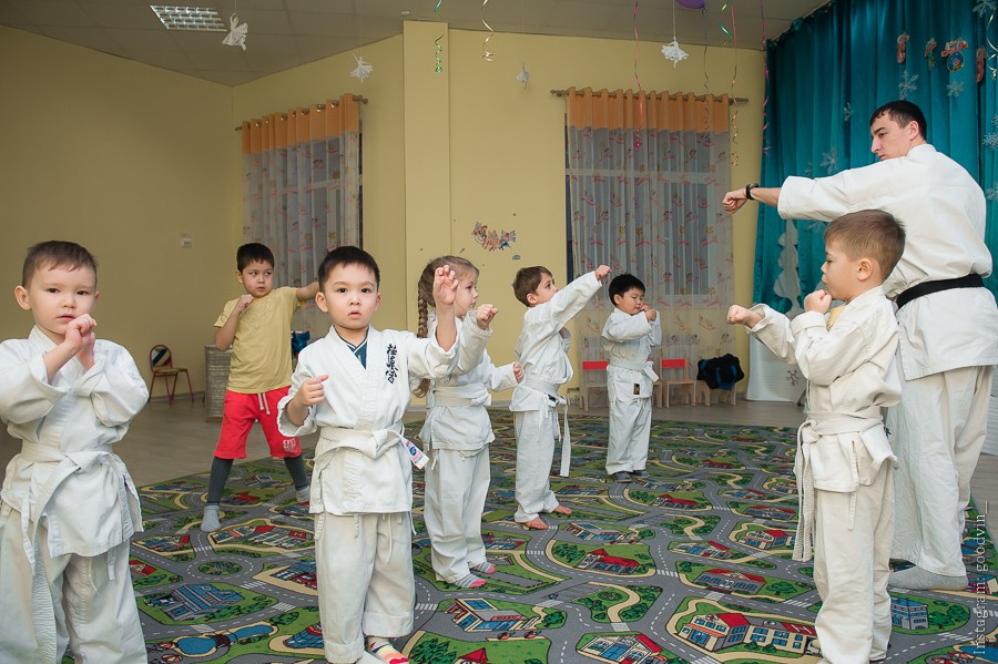 КАРАТЕ
