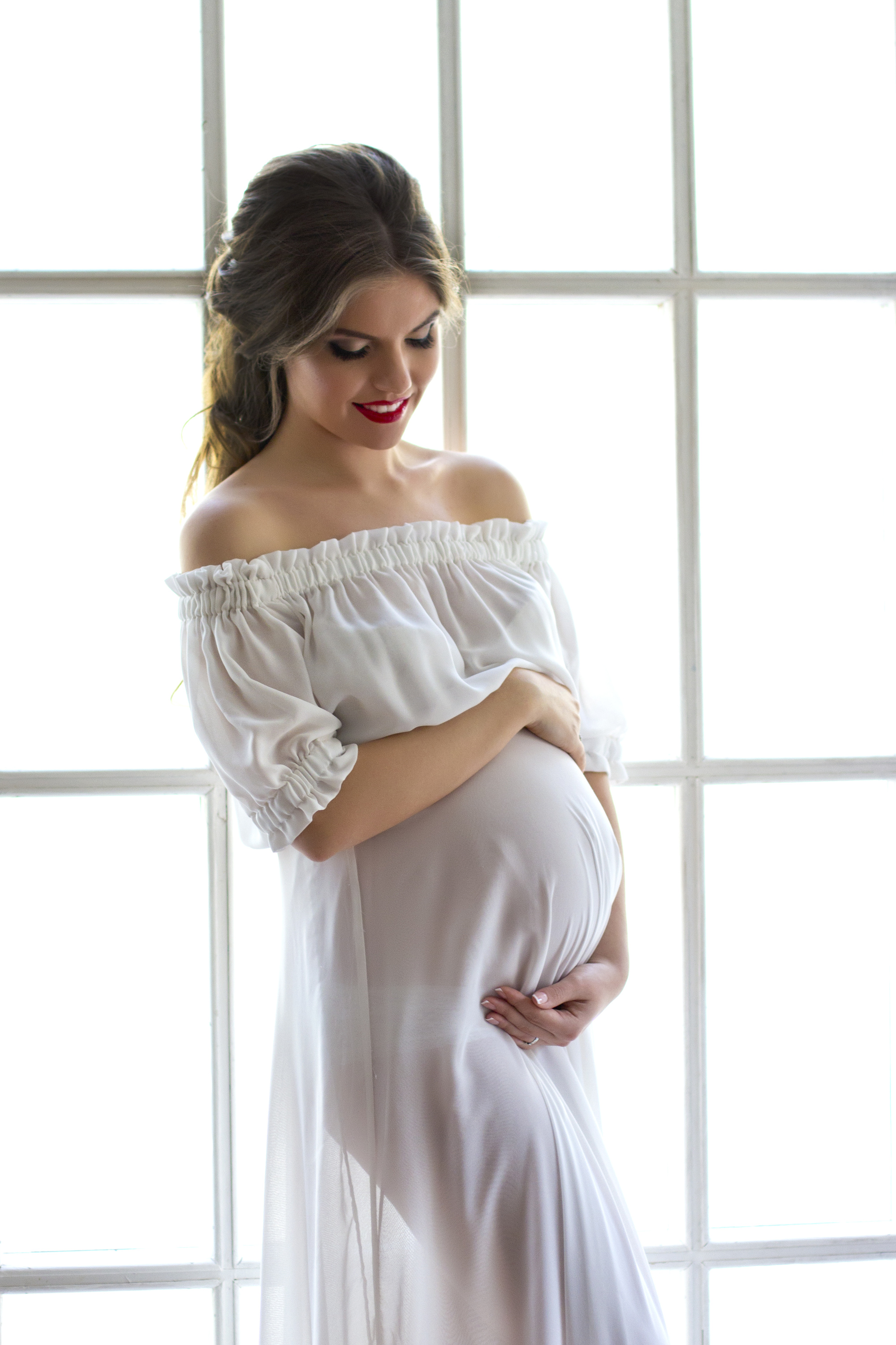 Очень красивые беременные. Фотосессия беременных. Красивые беременные. Платье для беременных на фотосессию.