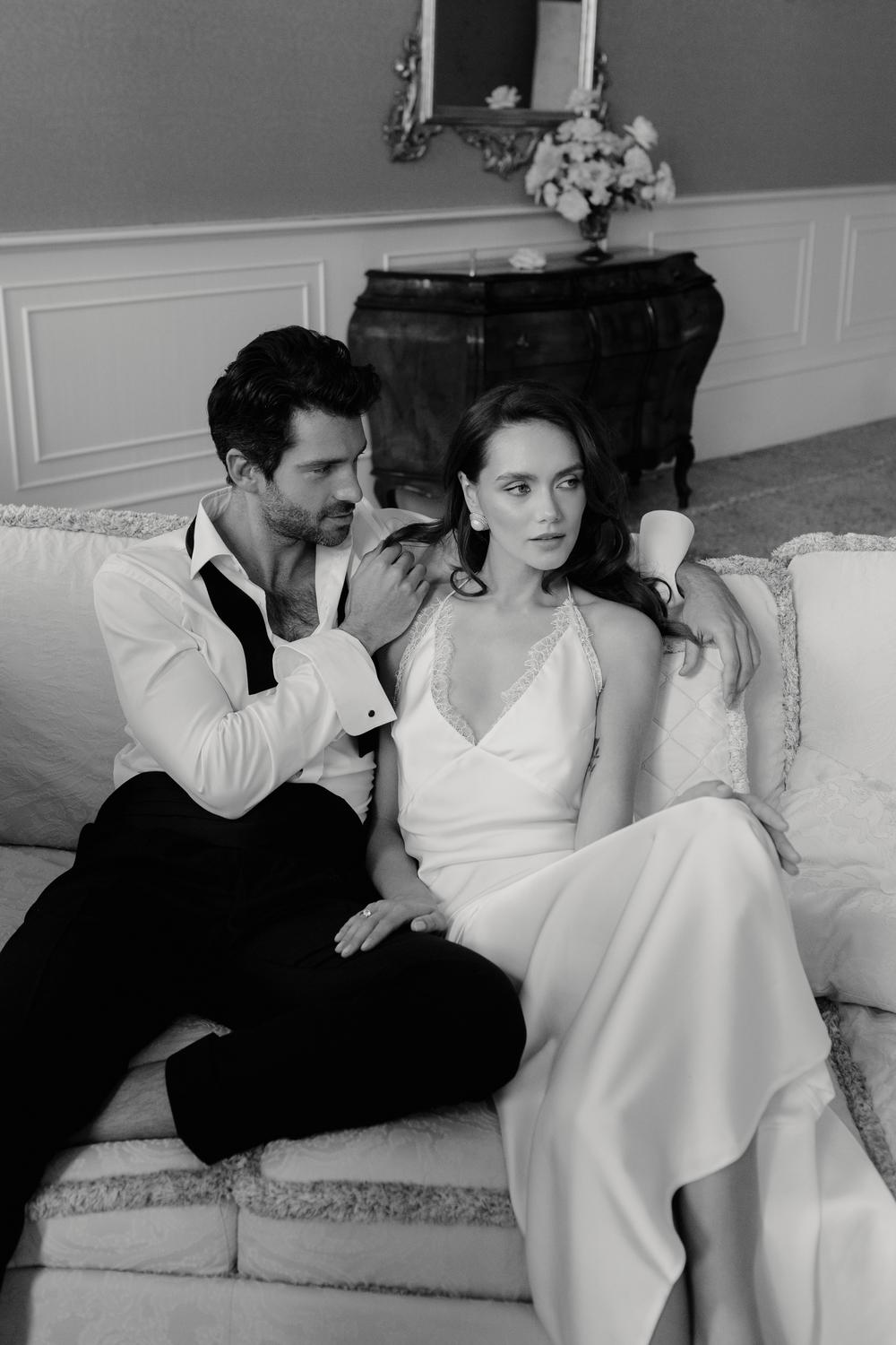 K & S