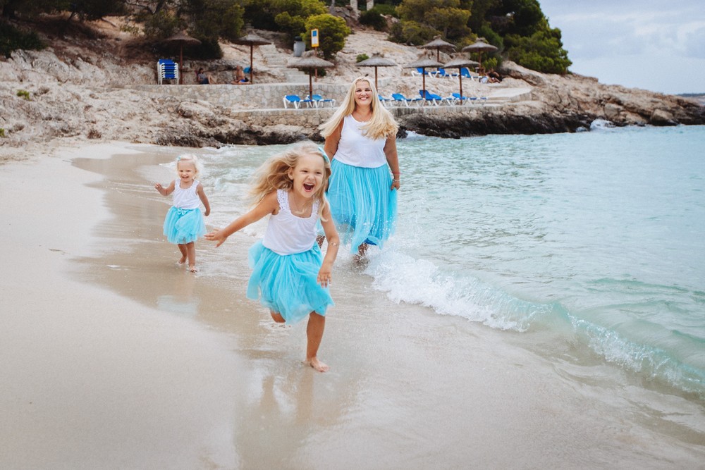 Mallorca, Spain | Victoria + Tamara + Vera