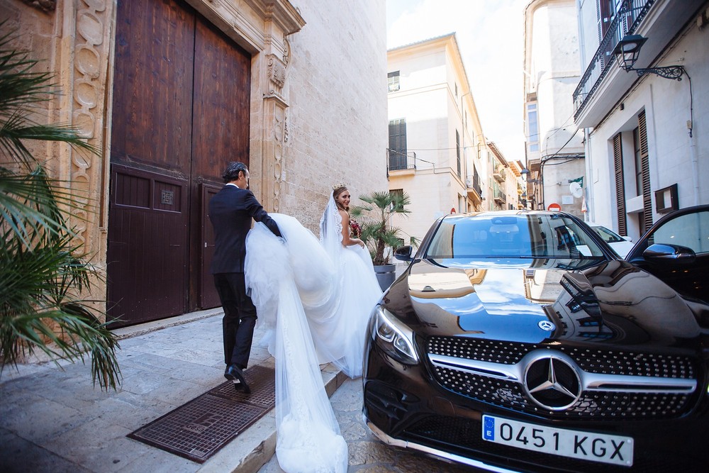 Luxury wedding in Catedral,Palma | Michelle & Leonardo