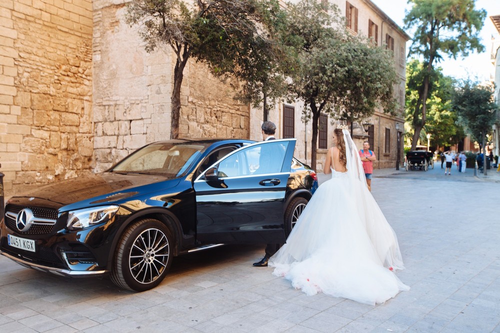 Luxury wedding in Catedral,Palma | Michelle & Leonardo