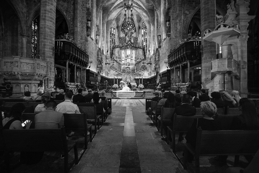 Luxury wedding in Catedral,Palma | Michelle & Leonardo