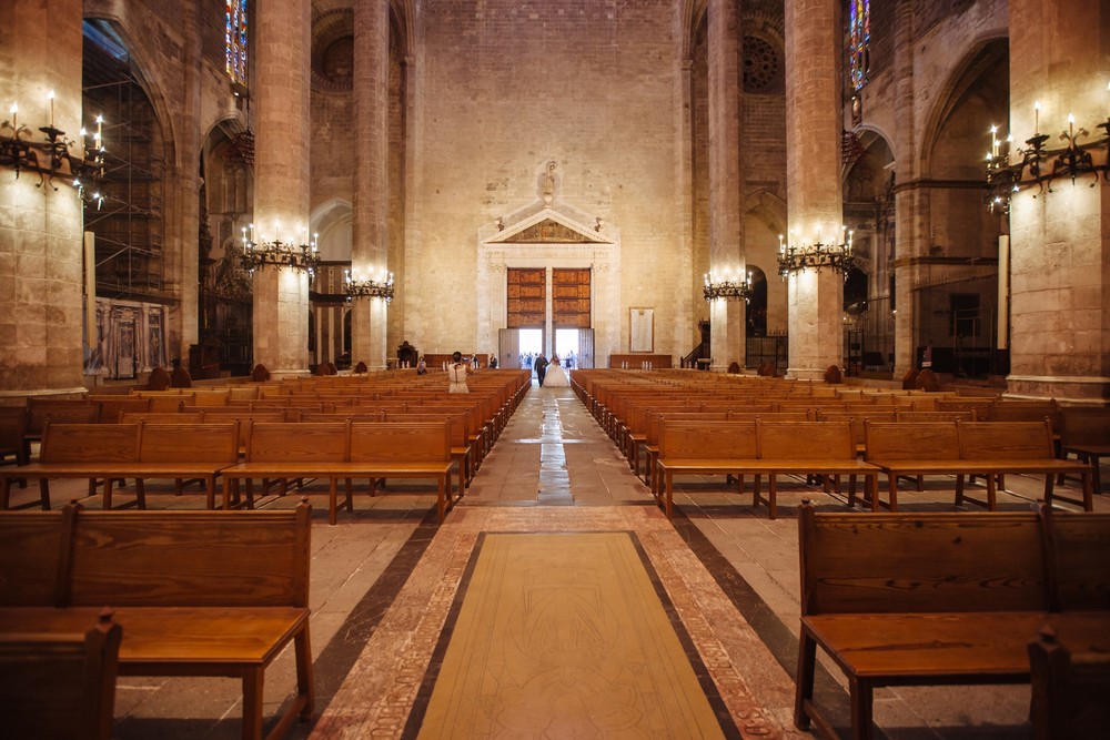Luxury wedding in Catedral,Palma | Michelle & Leonardo