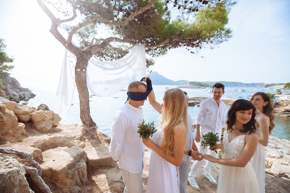 Sant Elm, Mallorca |Three couples and one ceremony