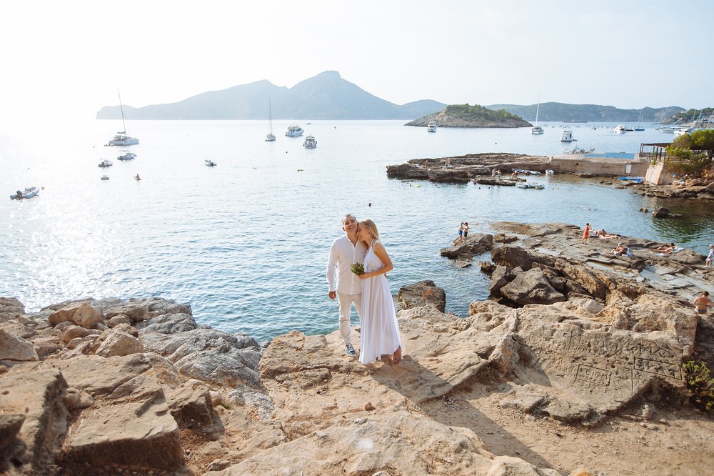 Sant Elm, Mallorca |Three couples and one ceremony