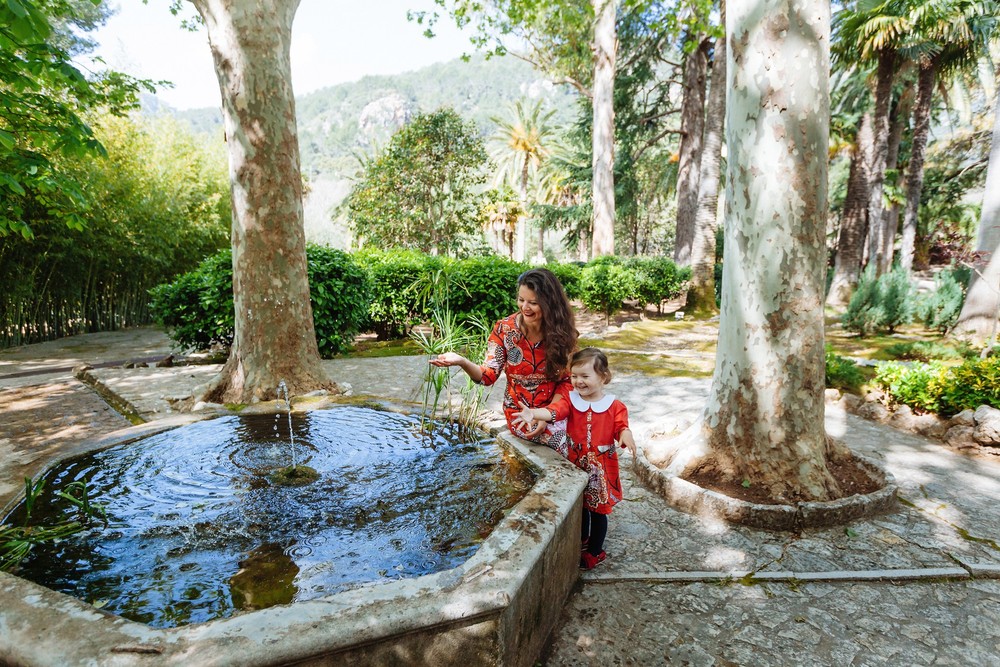 Jardines de Alfabia, Mallorca | Polina & Lena