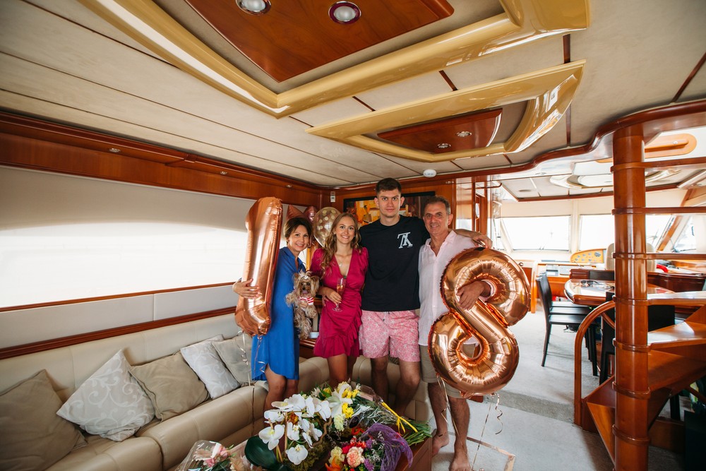 La fiesta de Sofia en el yate |Sofia's birthday on the yacht