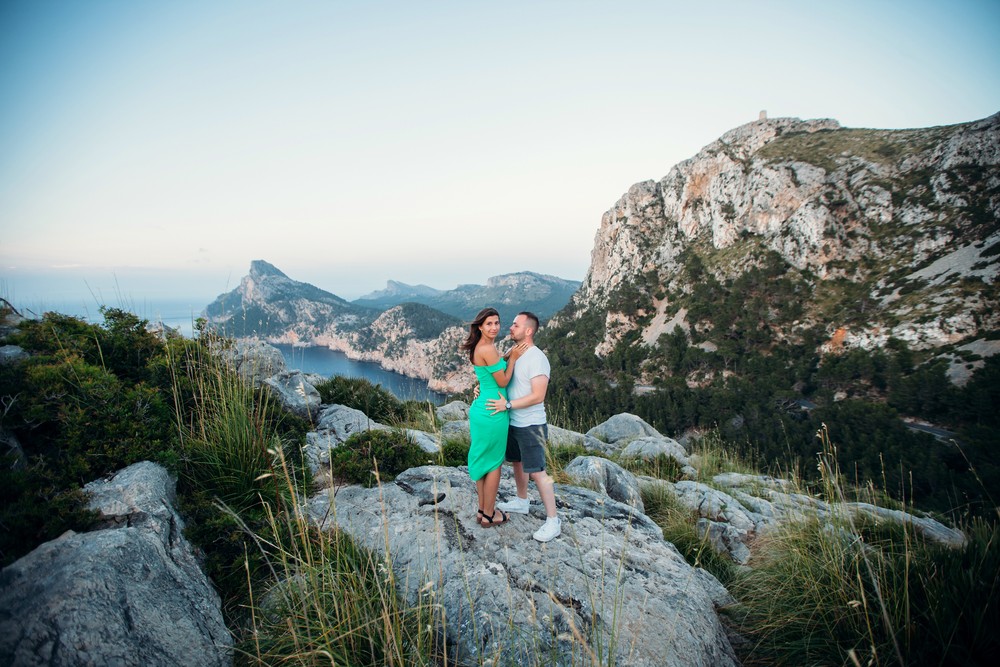 Wedding tour in Mallorca | Arina & Yuriy