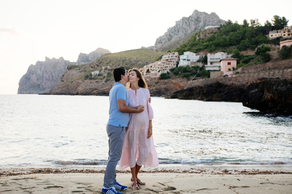 Pollenca, Baleares | Tatiana pregnant & Benjamin