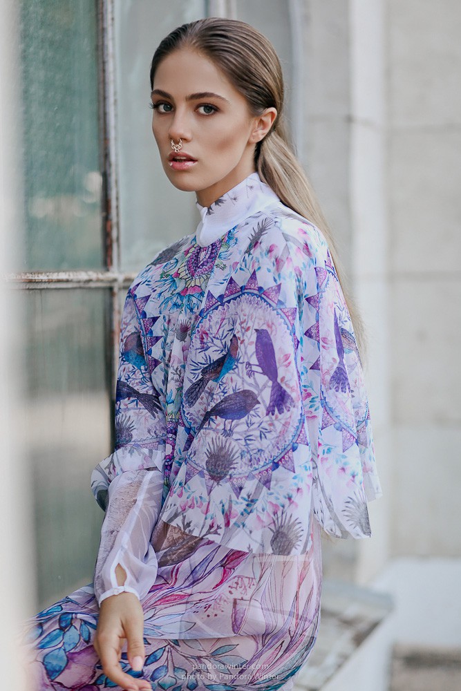Model's Folio