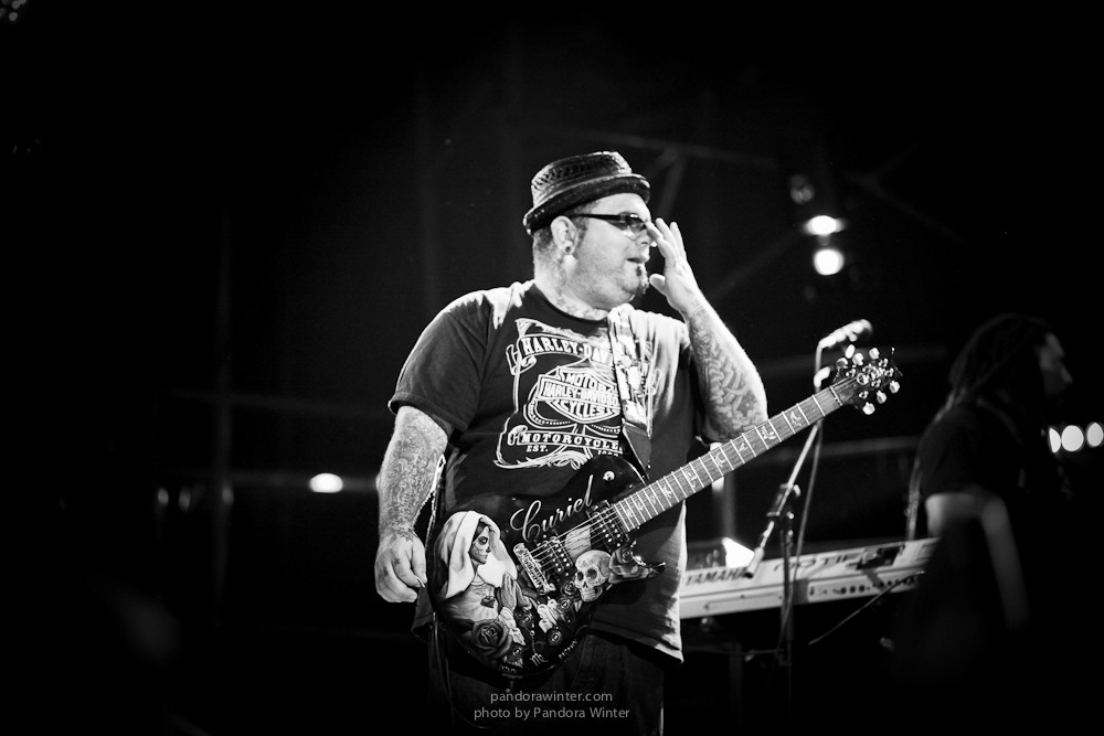 P.O.D. @ Bingo Club, Kiev, 17-10-2013  