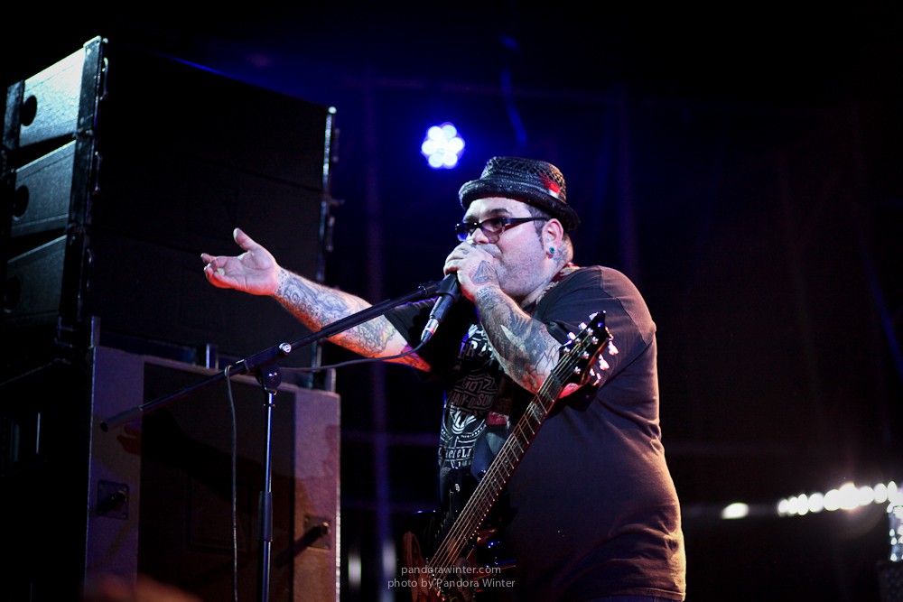 P.O.D. @ Bingo Club, Kiev, 17-10-2013  