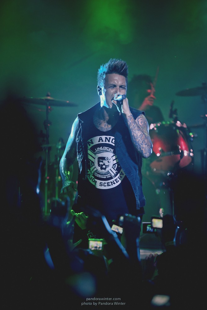 PAPA ROACH @ Зеленый Театр, Киев, 9-07-2013 