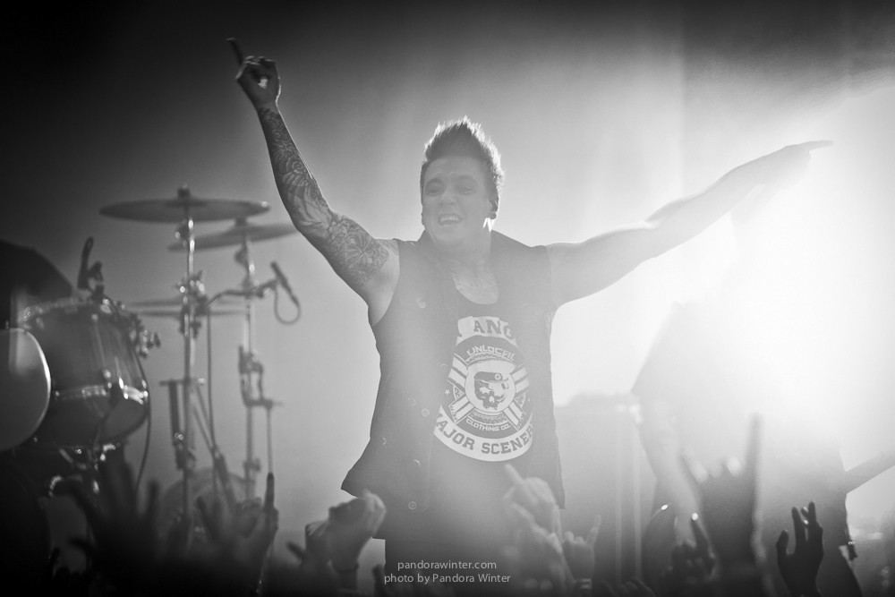 PAPA ROACH @ Зеленый Театр, Киев, 9-07-2013 