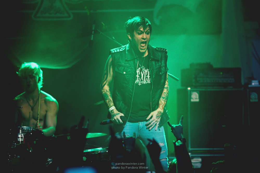 PAPA ROACH @ Зеленый Театр, Киев, 9-07-2013 