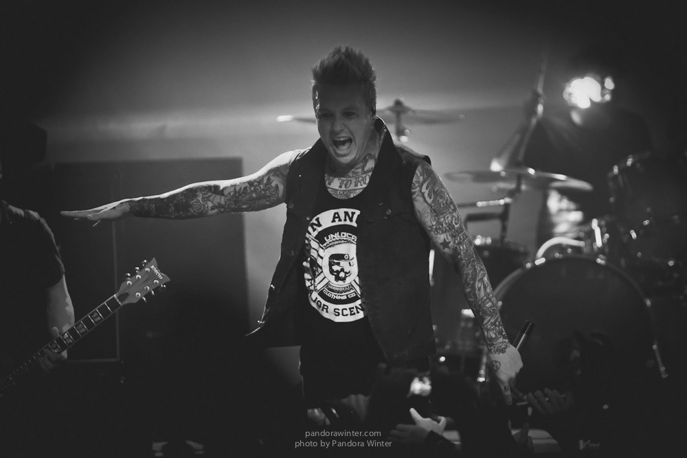 PAPA ROACH @ Зеленый Театр, Киев, 9-07-2013 