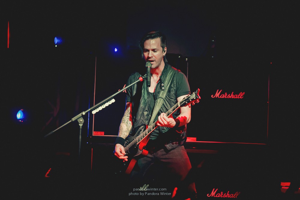 PAPA ROACH @ Зеленый Театр, Киев, 9-07-2013 