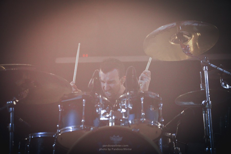 Thousand Foot Krutch @ Bingo Club, Kiev,UA, 2012-12-06  