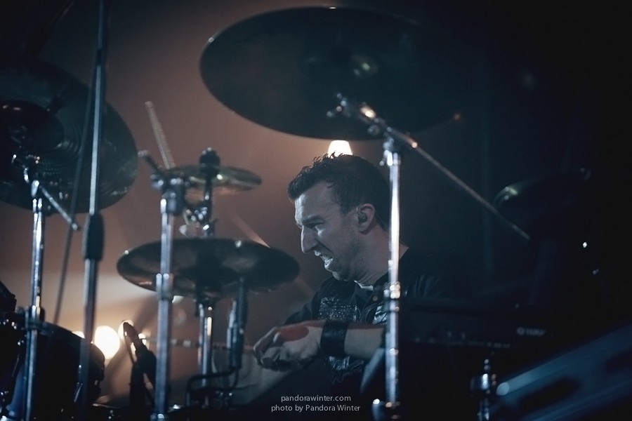 Thousand Foot Krutch @ Bingo Club, Kiev,UA, 2012-12-06  