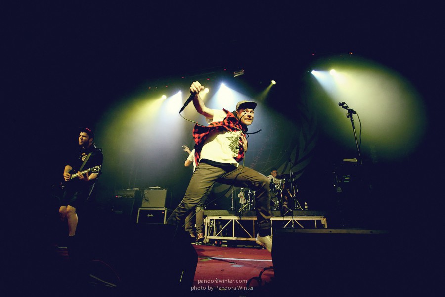 ENTER SHIKARI @ Bingo Club, Kiev, 2012-10-12  