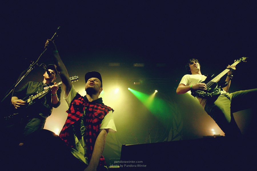ENTER SHIKARI @ Bingo Club, Kiev, 2012-10-12  