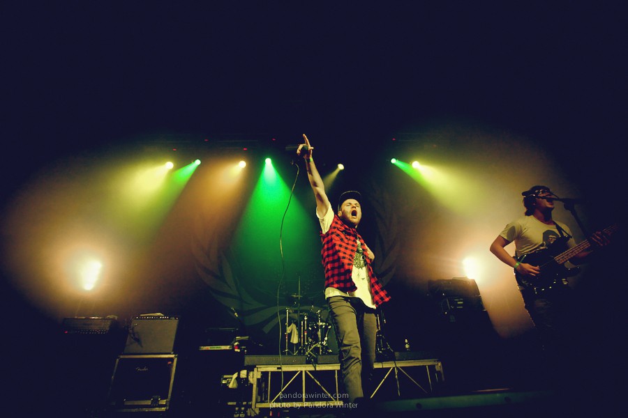 ENTER SHIKARI @ Bingo Club, Kiev, 2012-10-12  