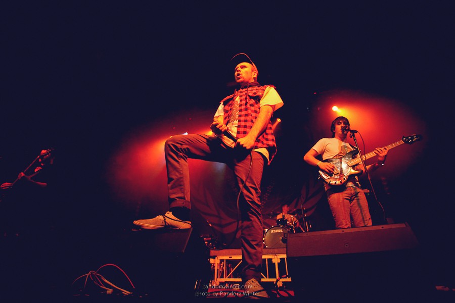 ENTER SHIKARI @ Bingo Club, Kiev, 2012-10-12  