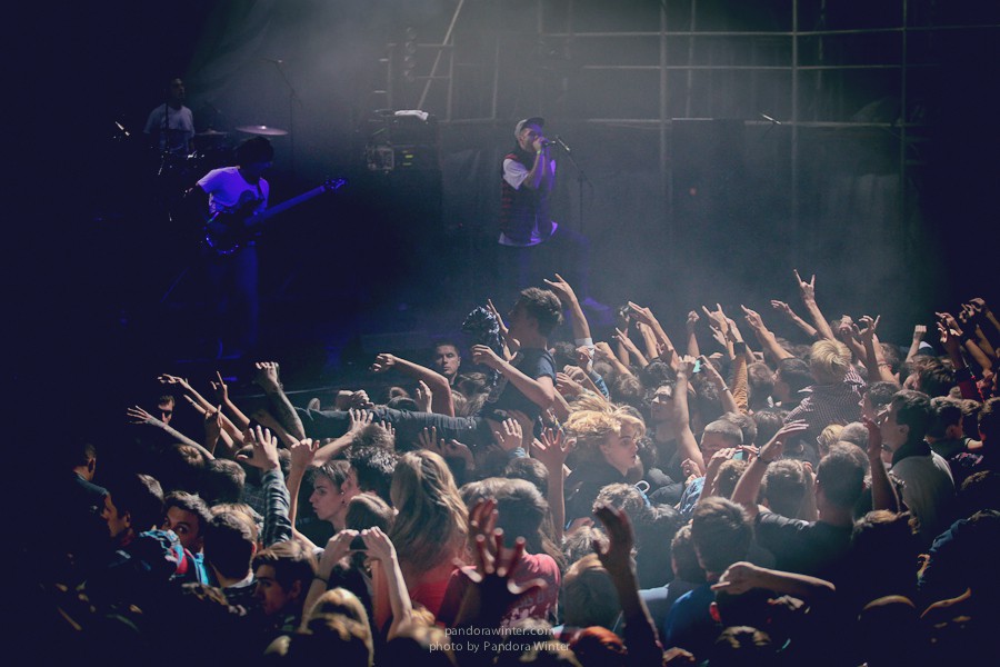 ENTER SHIKARI @ Bingo Club, Kiev, 2012-10-12  