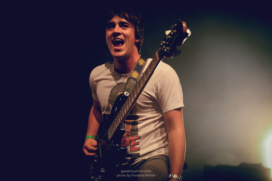 ENTER SHIKARI @ Bingo Club, Kiev, 2012-10-12  