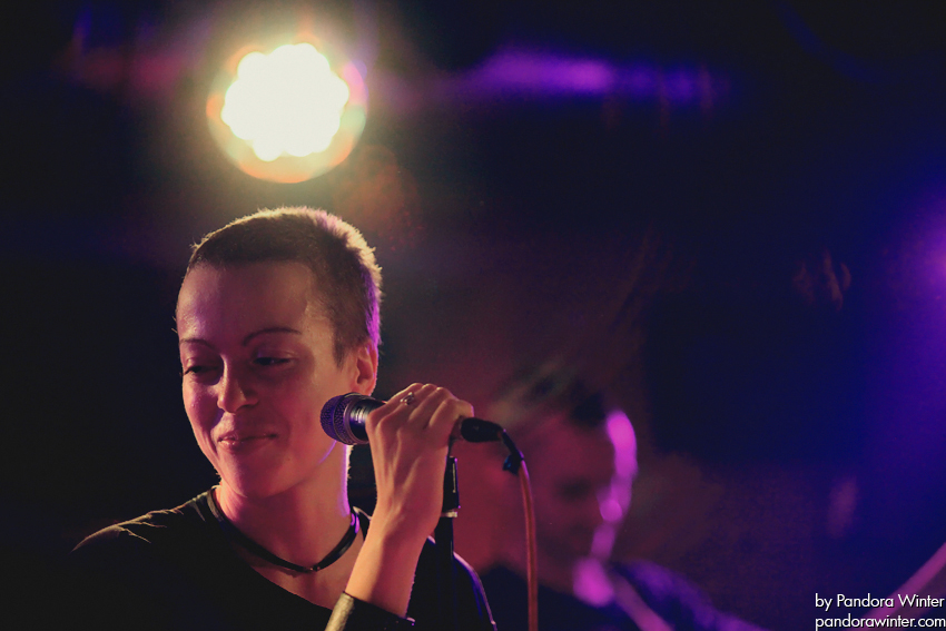 Alai Oli @ Паб Бочка Пивная, Киев, 11-12-2011 