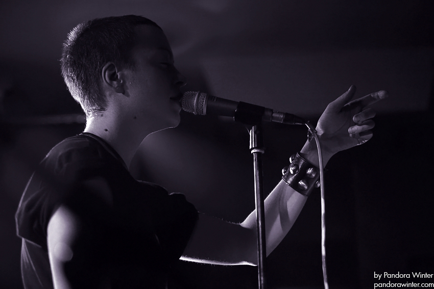 Alai Oli @ Паб Бочка Пивная, Киев, 11-12-2011 