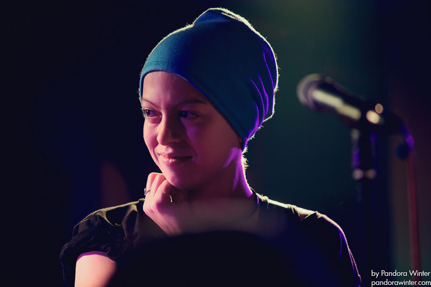 Alai Oli @ Паб Бочка Пивная, Киев, 11-12-2011 