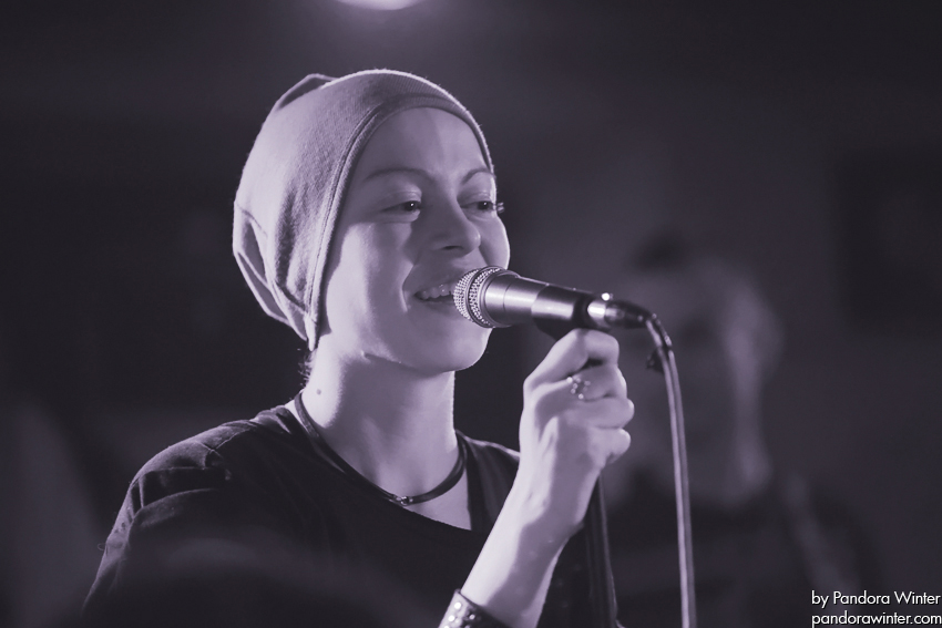 Alai Oli @ Паб Бочка Пивная, Киев, 11-12-2011 
