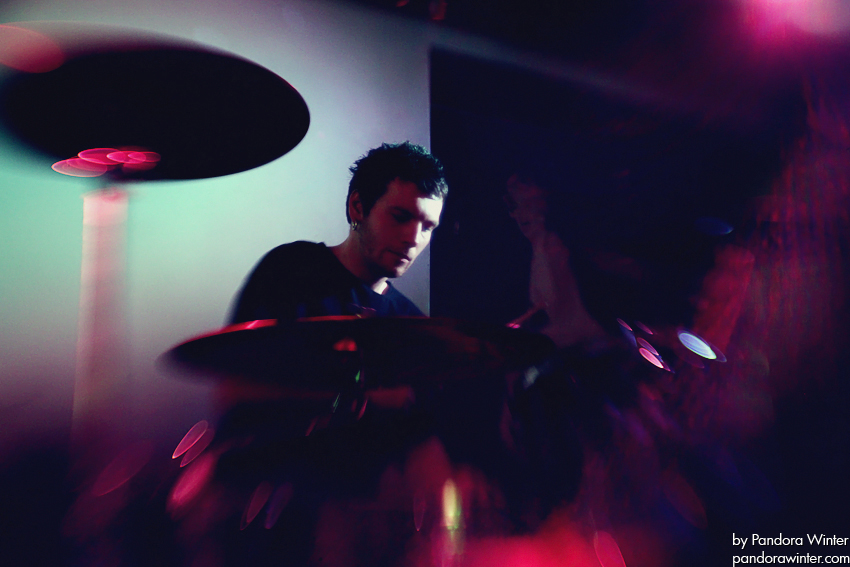 Alai Oli @ Паб Бочка Пивная, Киев, 11-12-2011 