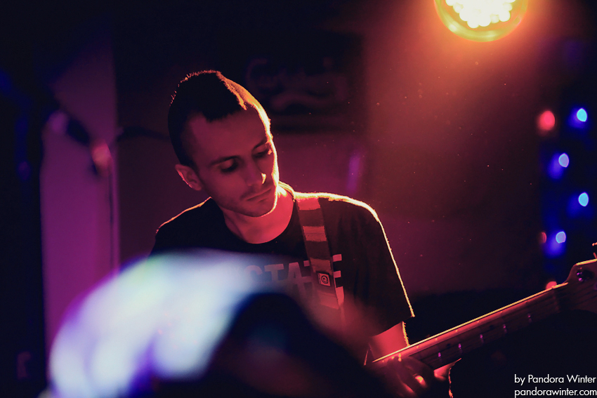 Alai Oli @ Паб Бочка Пивная, Киев, 11-12-2011 