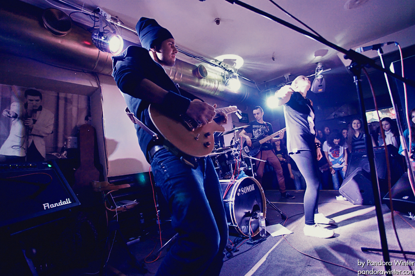 Alai Oli @ Паб Бочка Пивная, Киев, 11-12-2011 