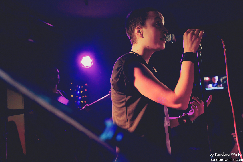 Alai Oli @ Паб Бочка Пивная, Киев, 11-12-2011 