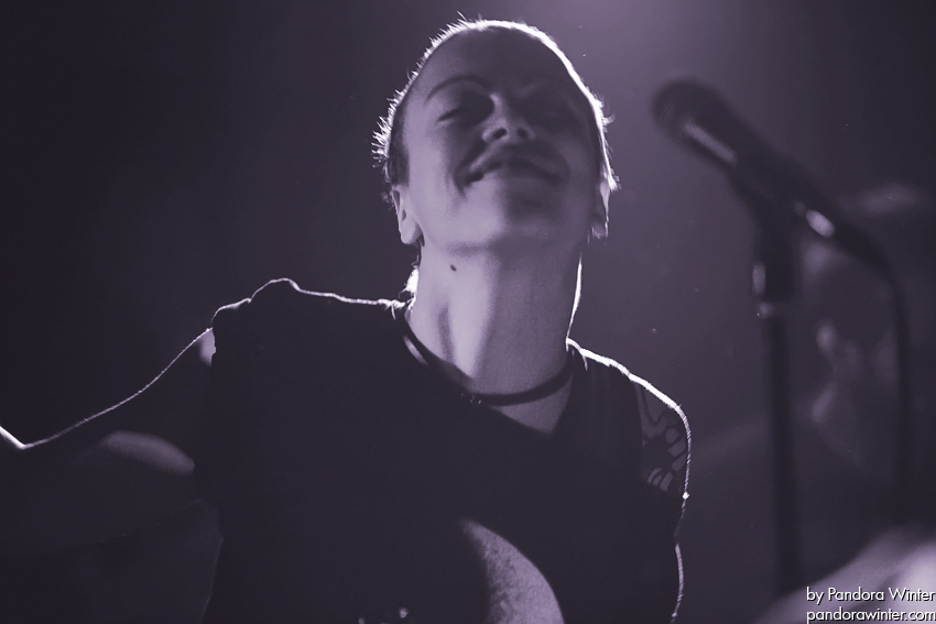 Alai Oli @ Паб Бочка Пивная, Киев, 11-12-2011 