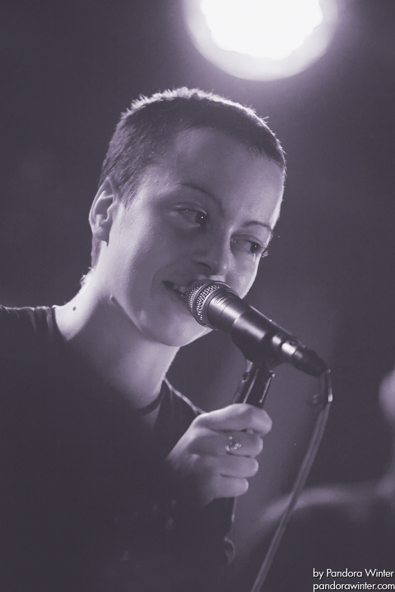 Alai Oli @ Паб Бочка Пивная, Киев, 11-12-2011 