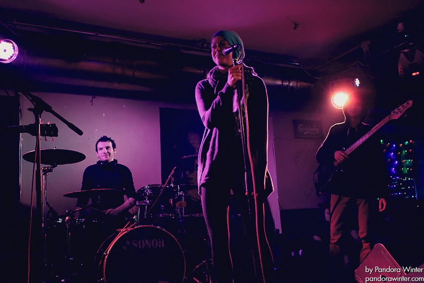 Alai Oli @ Паб Бочка Пивная, Киев, 11-12-2011 