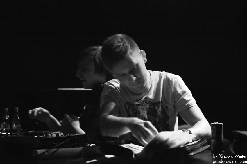 ROBERT MILES @ Sullivan Room, Kiev, 10-12-2011  