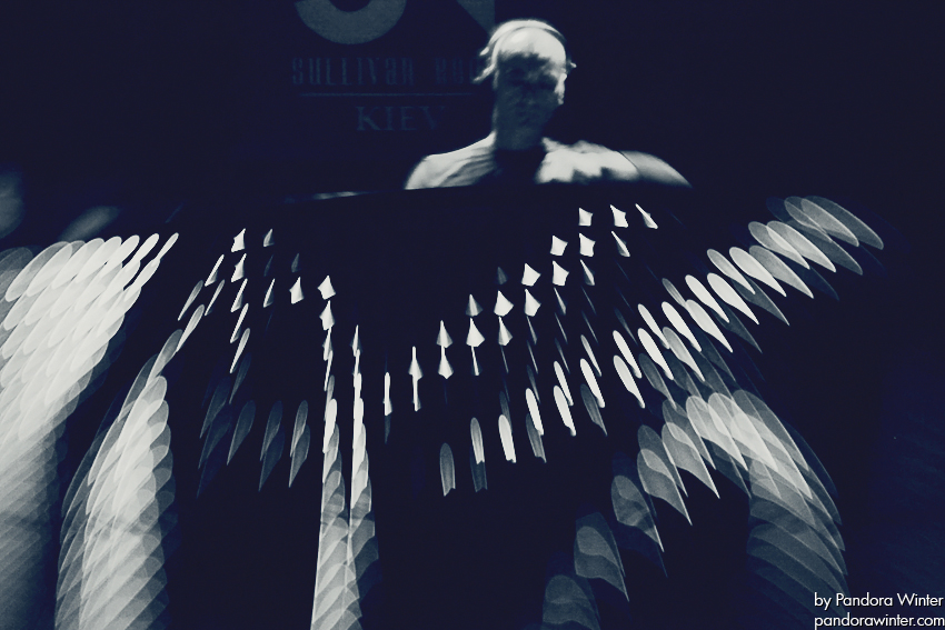 ROBERT MILES @ Sullivan Room, Kiev, 10-12-2011  