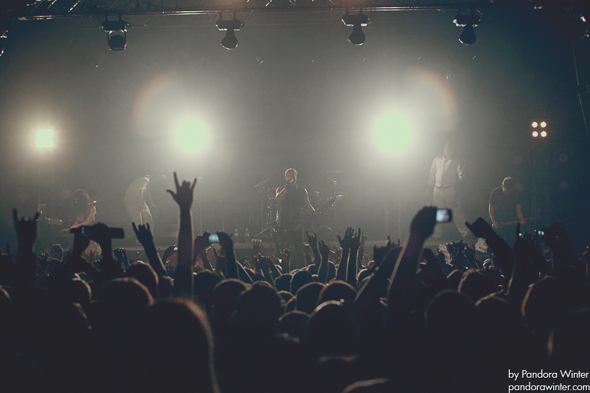 SKILLET @ Bingo Club, Kiev, UA, 2011-11-23  