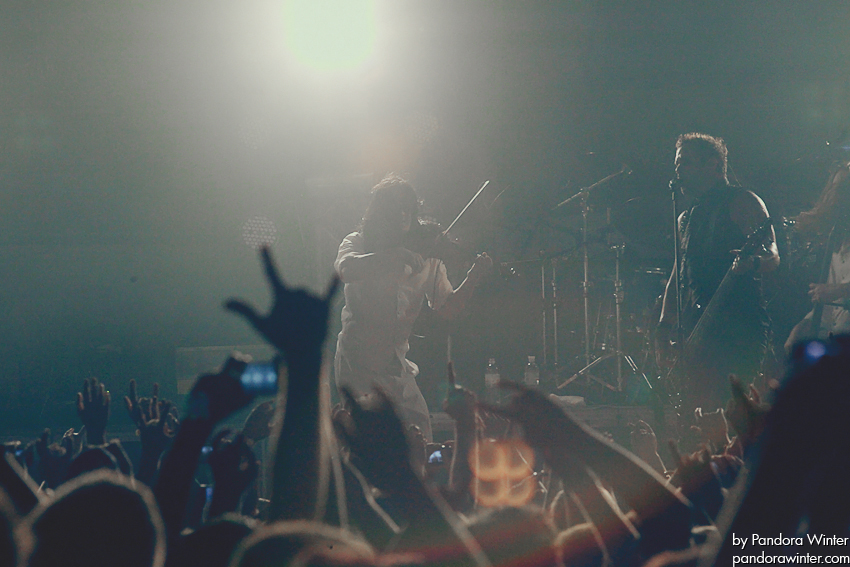 SKILLET @ Bingo Club, Kiev, UA, 2011-11-23  