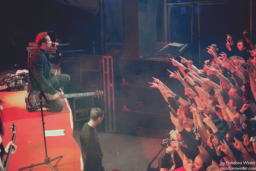 SKILLET @ Bingo Club, Kiev, UA, 2011-11-23  