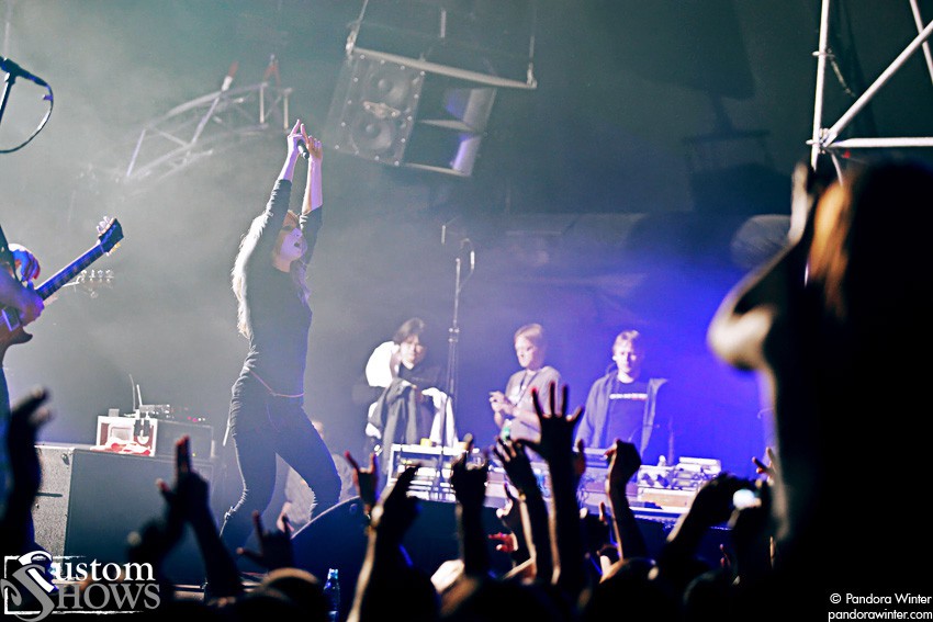 GUANO APES @ Альта Экспо, Киев, 2011-04-19  