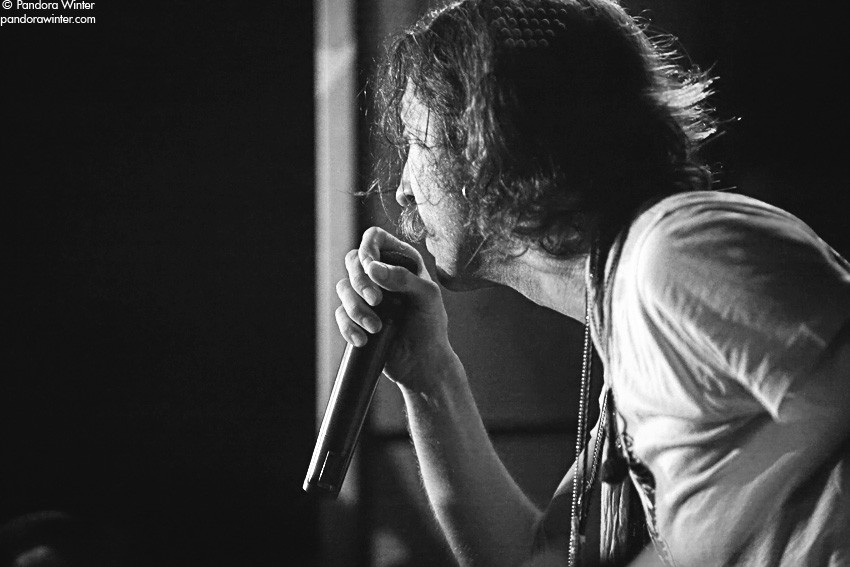 EUGENE HUTZ (GOGOL BORDELLO) @ XLIБ club, Kiev, 2010-12-18  