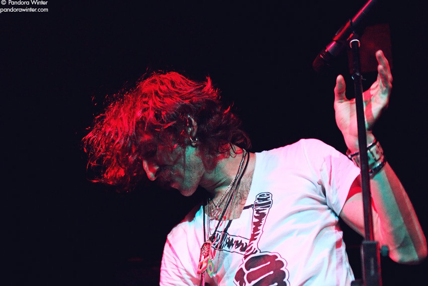 EUGENE HUTZ (GOGOL BORDELLO) @ XLIБ club, Kiev, 2010-12-18  